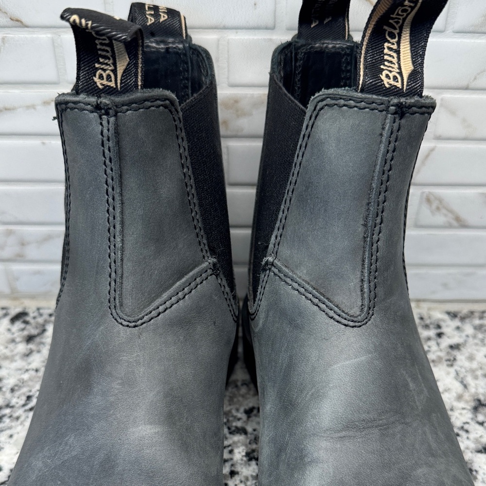 Blundstone Rustic Black Dress Boots - Picture 3 of 14